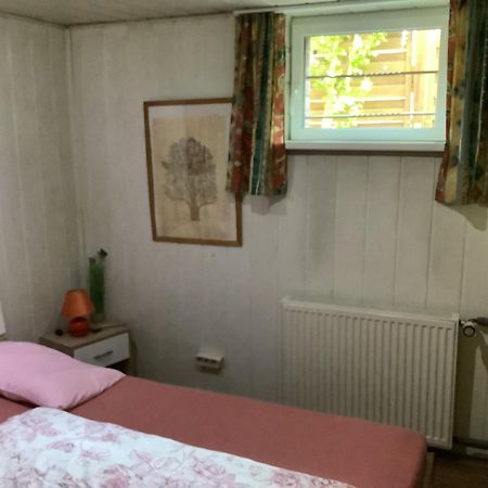 Schoenes Zimmer Im Seterant/Untergeschoss Essen Extérieur photo