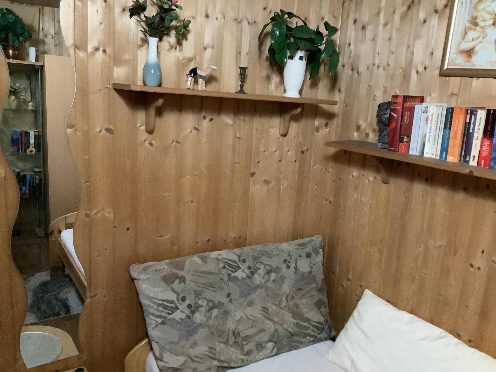 Schoenes Zimmer Im Seterant/Untergeschoss Essen Extérieur photo